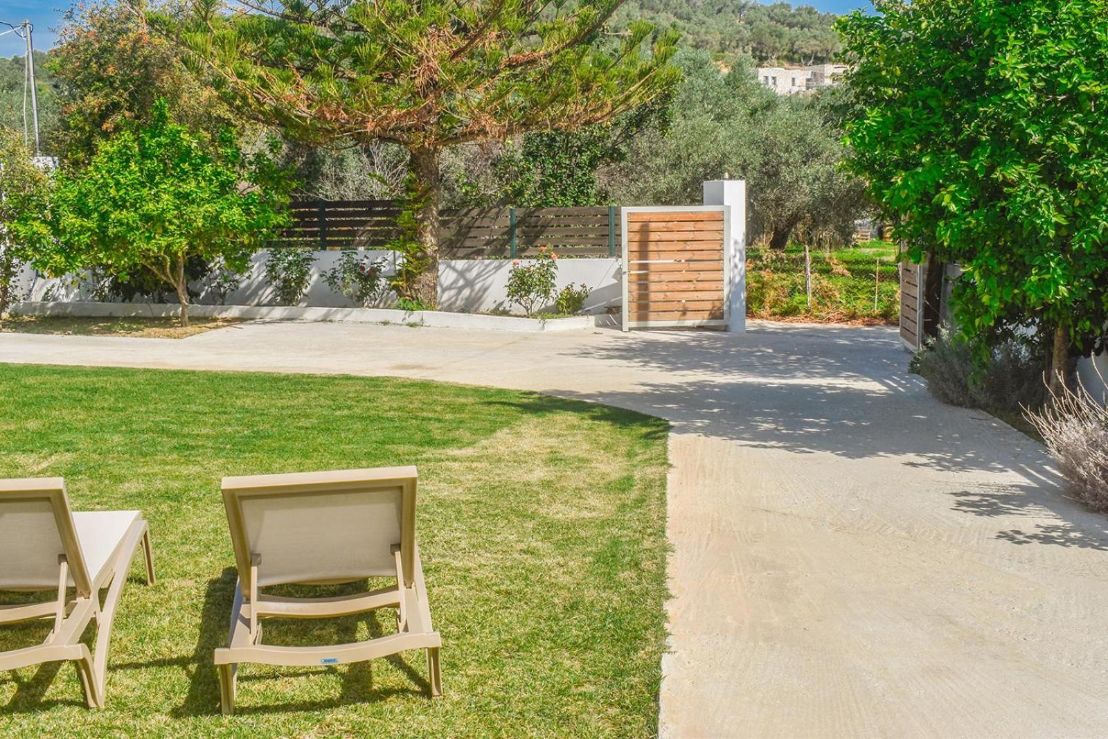 Ktima Holiday House Skiathos Town Ngoại thất bức ảnh