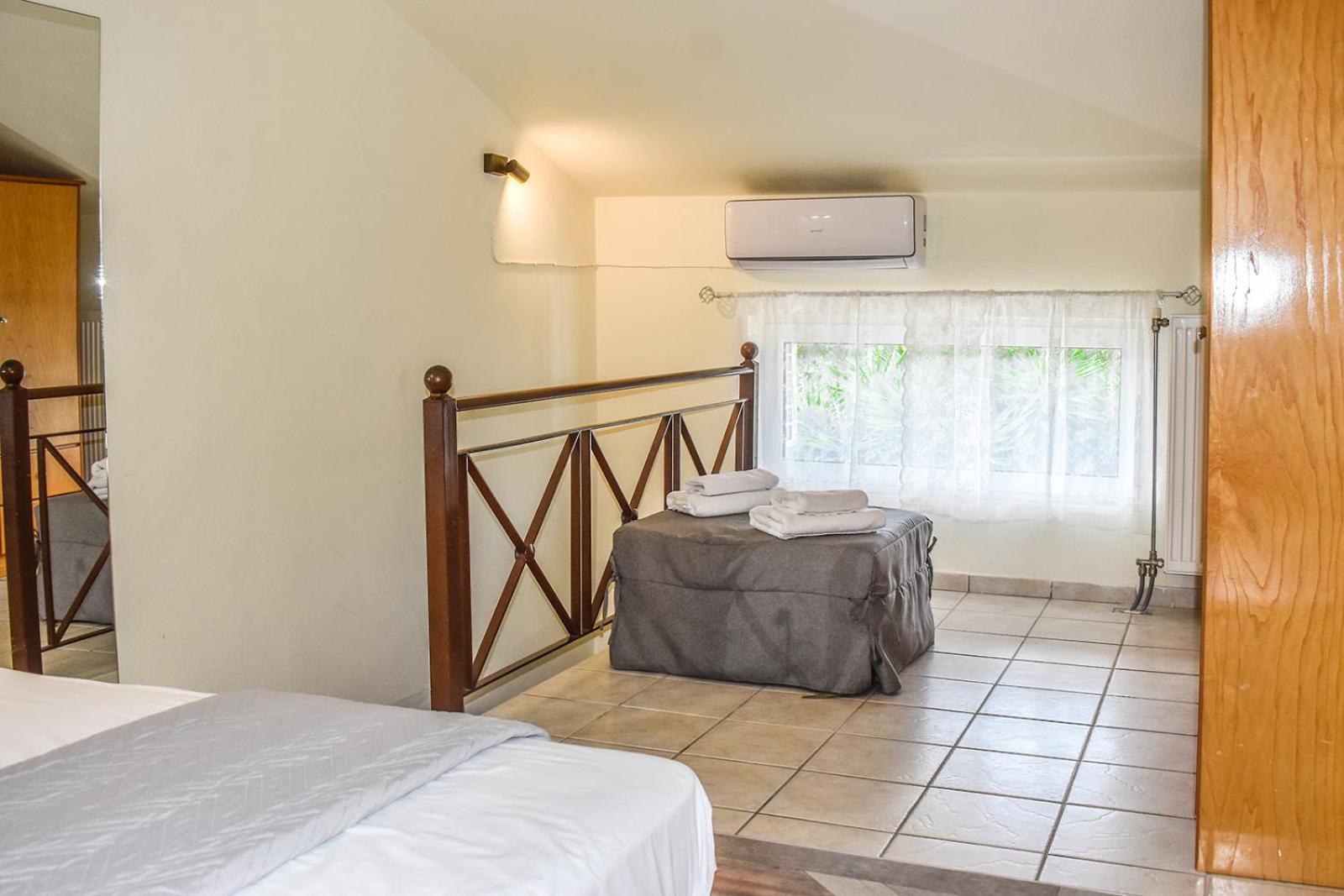 Ktima Holiday House Apartment Skiathos Town Ngoại thất bức ảnh